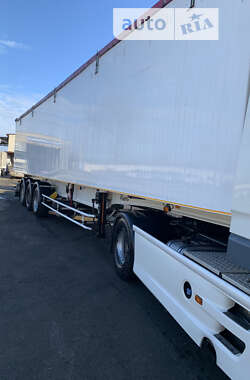Тягач DAF XF 105 2012 в 