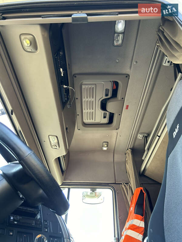 Тягач DAF XF 105 2008 в Ужгороде