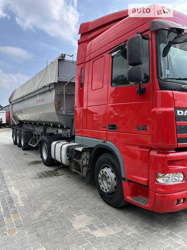 Тягач DAF XF 105 2008 в Чернівцях