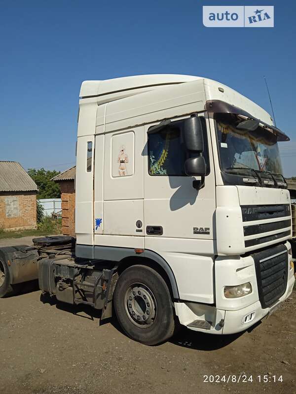 Зерновоз DAF XF 105 2007 в Новій Празі фото 5 Зерновоз DAF XF 105 2007 в Новій Празі