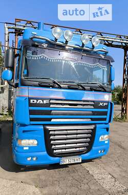 Тягач DAF XF 105 2009 в Краснограді