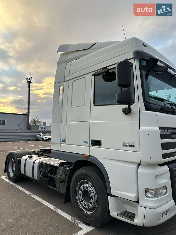 Тягач DAF XF 105 2013 в Ровно