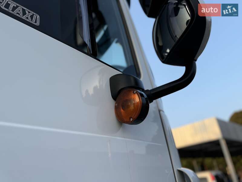 Тягач DAF XF 105 2013 в Дубні