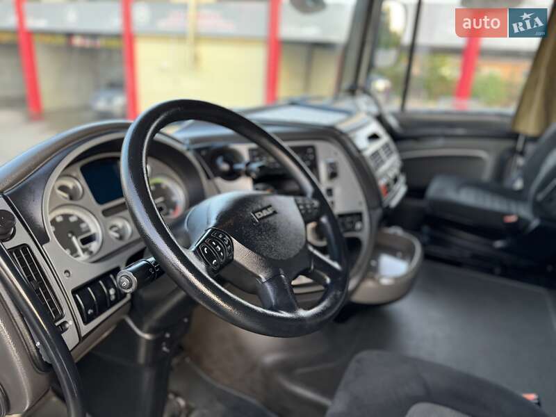 Тягач DAF XF 105 2013 в Дубні