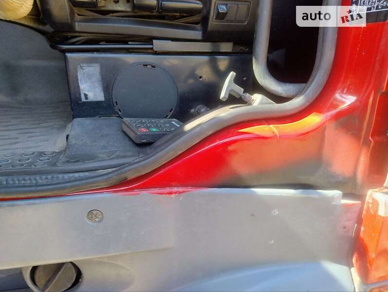 Тягач DAF XF 105 2007 в Чернигове