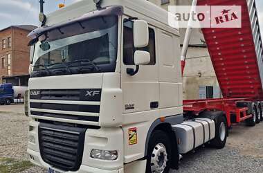 Тягач DAF XF 105 2010 в Чернівцях