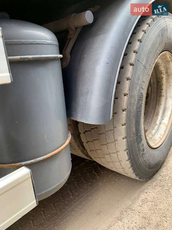 Контейнеровоз DAF XF 105 2012 в Кропивницком