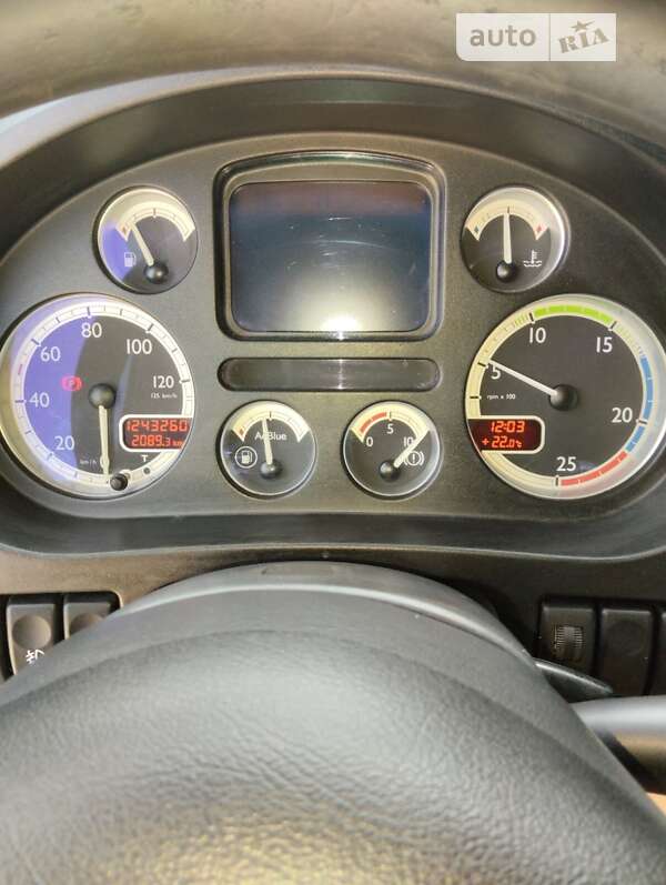 Тягач DAF XF 105 2011 в Яворове