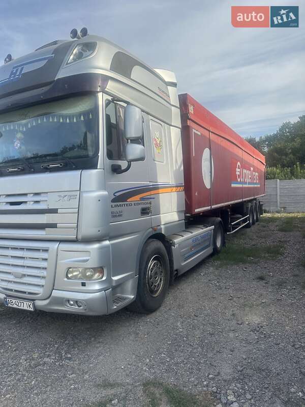 Тягач DAF XF 105 2009 в 