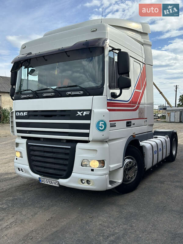 Тягач DAF XF 105 2008 в Ужгороде