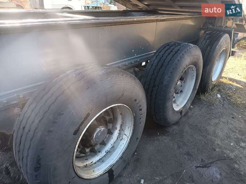 Тягач DAF XF 105 2007 в Заводском
