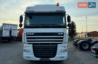 Тягач DAF XF 105 2012 в 