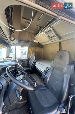 Тягач DAF XF 105 2011 в 