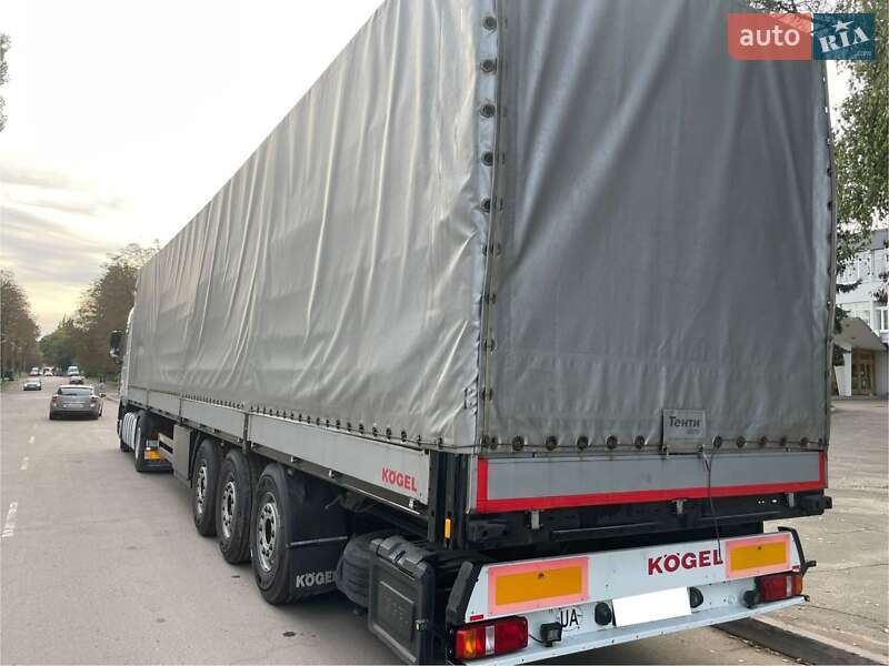 Тягач DAF XF 105 2009 в Ровно