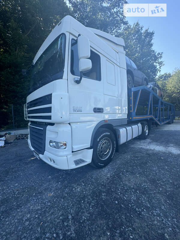 Тягач DAF XF 105 2010 в Львове