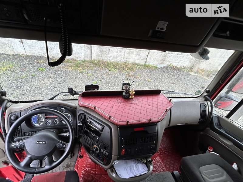 Тягач DAF XF 105 2011 в Ковеле