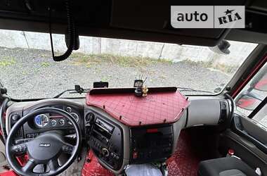 Тягач DAF XF 105 2011 в 