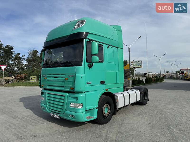 Тягач DAF XF 105 2012 в Чернівцях