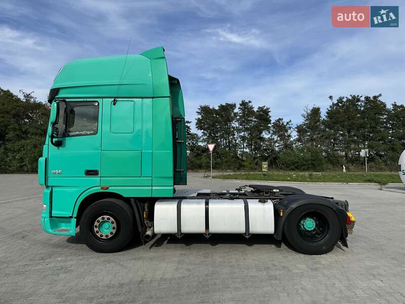 Тягач DAF XF 105 2012 в Чернівцях
