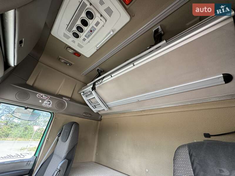 Тягач DAF XF 105 2012 в Чернівцях