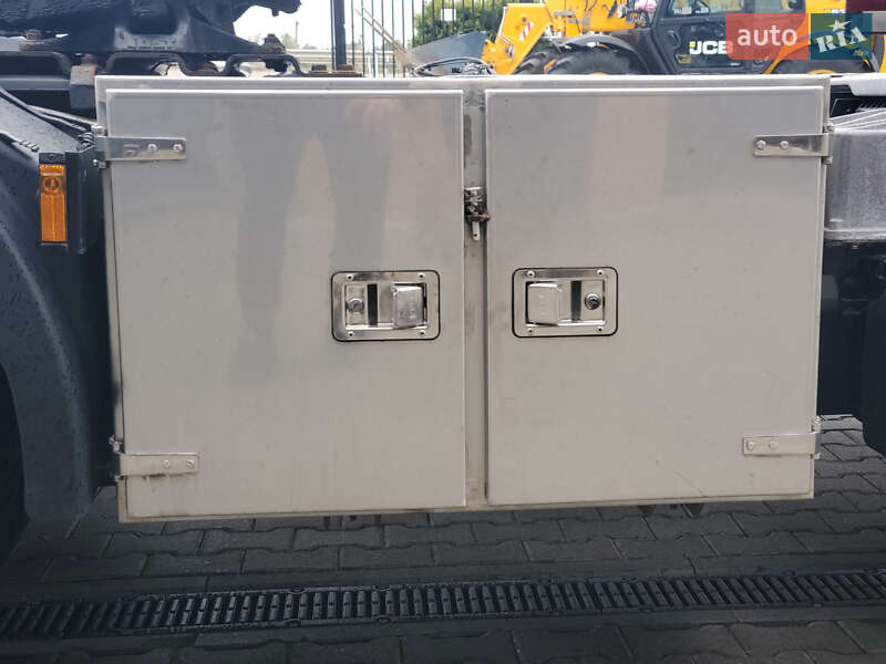 Тягач DAF XF 105 2012 в Ровно