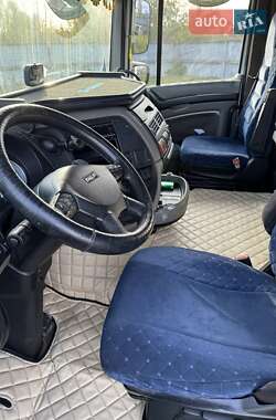 Тягач DAF XF 105 2010 в 