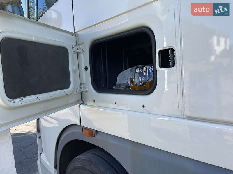 Тягач DAF XF 105 2008 в Ровно