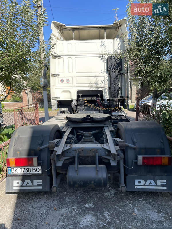 Тягач DAF XF 105 2008 в Ровно