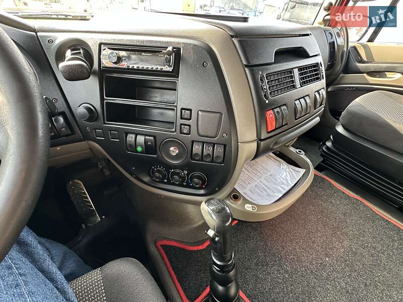 Тягач DAF XF 105 2013 в Тячеве