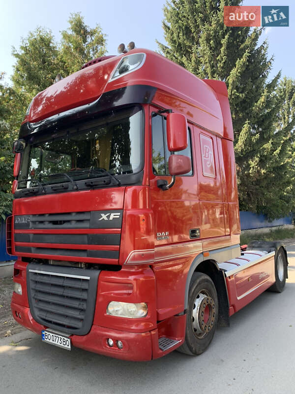 Тягач DAF XF 105 2010 в Тернополі