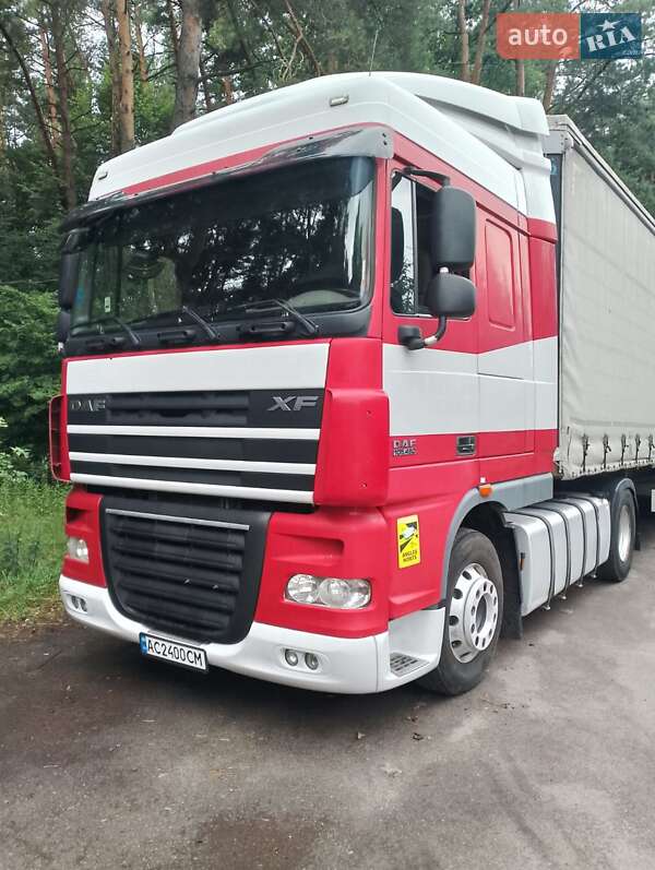 Тягач DAF XF 105 2011 в Луцке