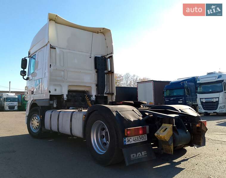 Тягач DAF XF 105 2010 в Луцке
