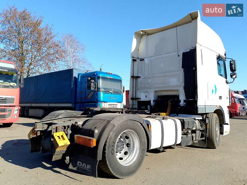Тягач DAF XF 105 2010 в Луцке
