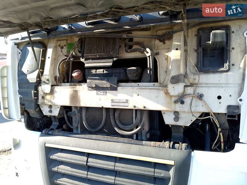 Тягач DAF XF 105 2010 в Луцке