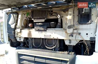 Тягач DAF XF 105 2010 в 