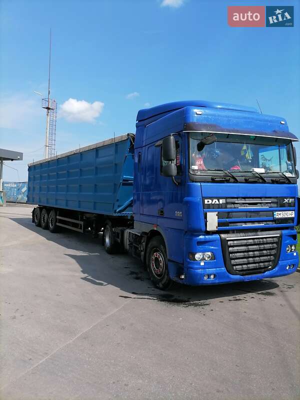 Тягач DAF XF 105 2010 в 