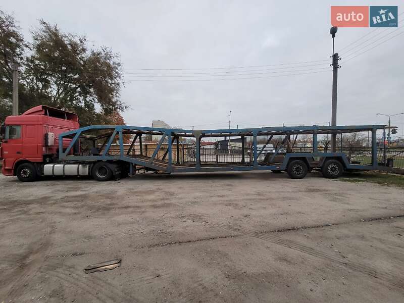 Тягач DAF XF 105 2011 в Конопниці