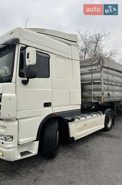 Тягач DAF XF 105 2012 в 