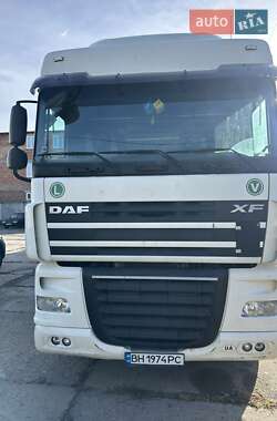 Тягач DAF XF 105 2012 в Борисполі