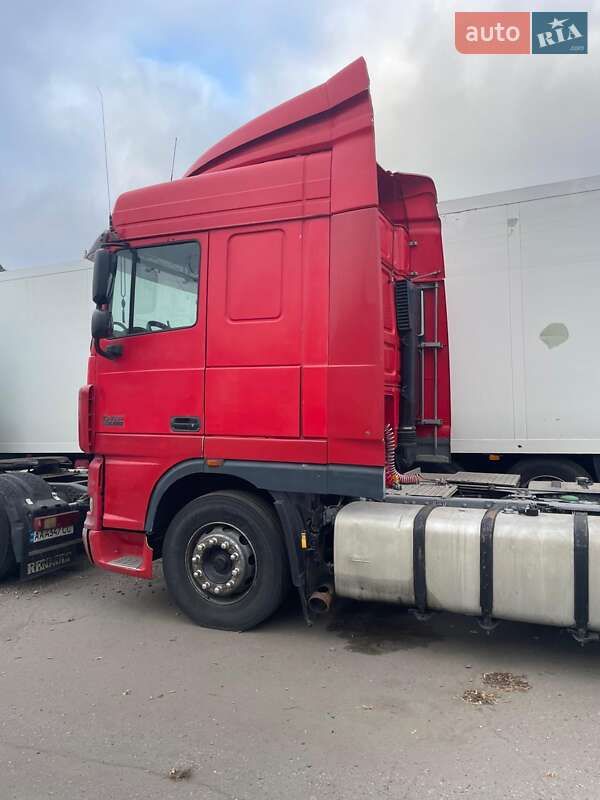 Тягач DAF XF 105 2007 в Киеве