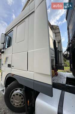 Тягач DAF XF 105 2006 в 