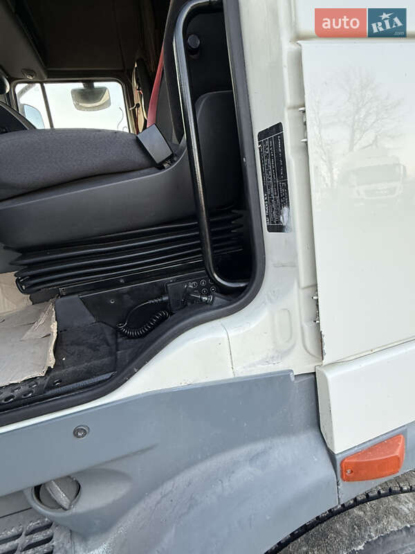 Тягач DAF XF 105 2012 в Бучаче фото 9 Тягач DAF XF 105 2012 в Бучаче