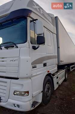 Тягач DAF XF 105 2010 в 