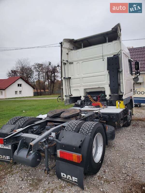 Тягач DAF XF 105 2009 в Переяславе