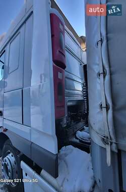 Тягач DAF XF 105 2012 в 