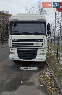 Тягач DAF XF 105 2010 в Киеве