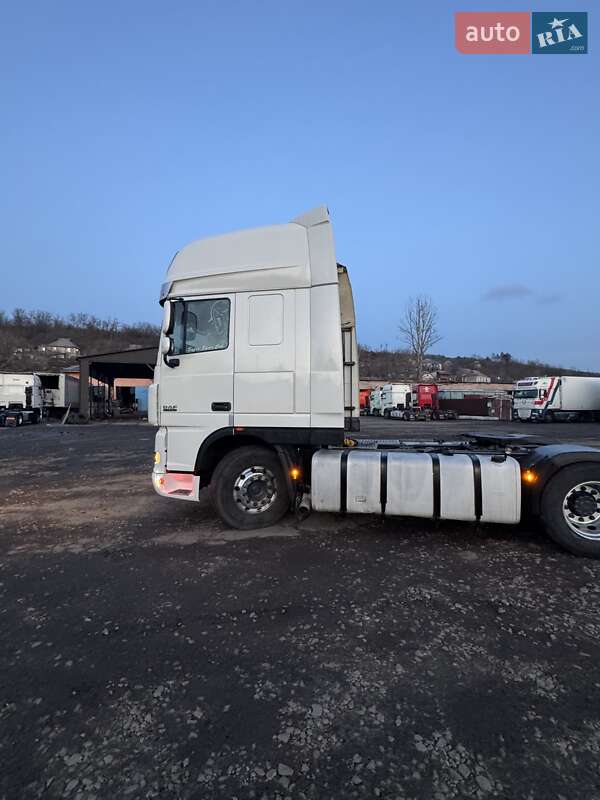 Тягач DAF XF 105 2007 в Могилев-Подольске