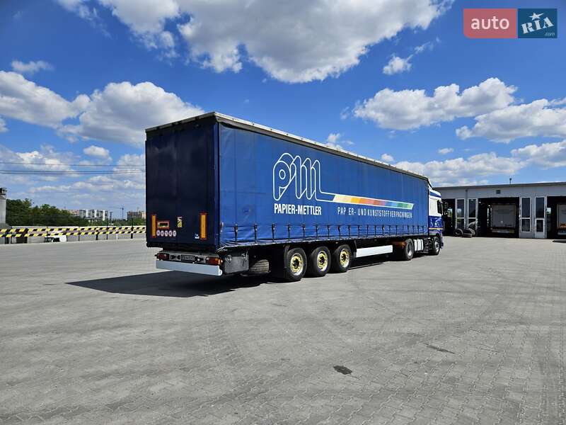 Тягач DAF XF 105 2007 в Черновцах