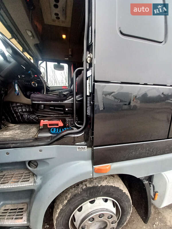 Тягач DAF XF 105 2010 в Луцке