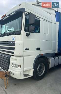 Тягач DAF XF 105 2010 в Чернівцях